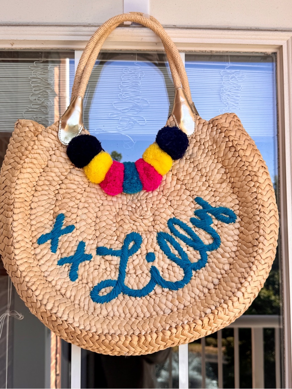 Lilly Pulitzer Positano Straw Tote – Colorful Pom-Poms – Excellent Condition